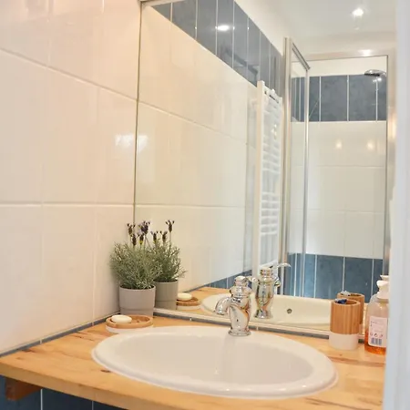 Grand Pour 8 - Apartment